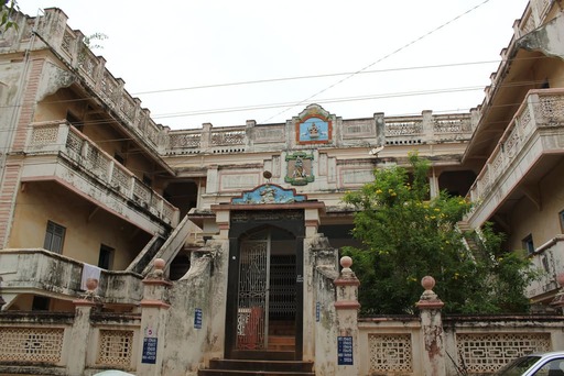 Thousand Window House Karaikudi