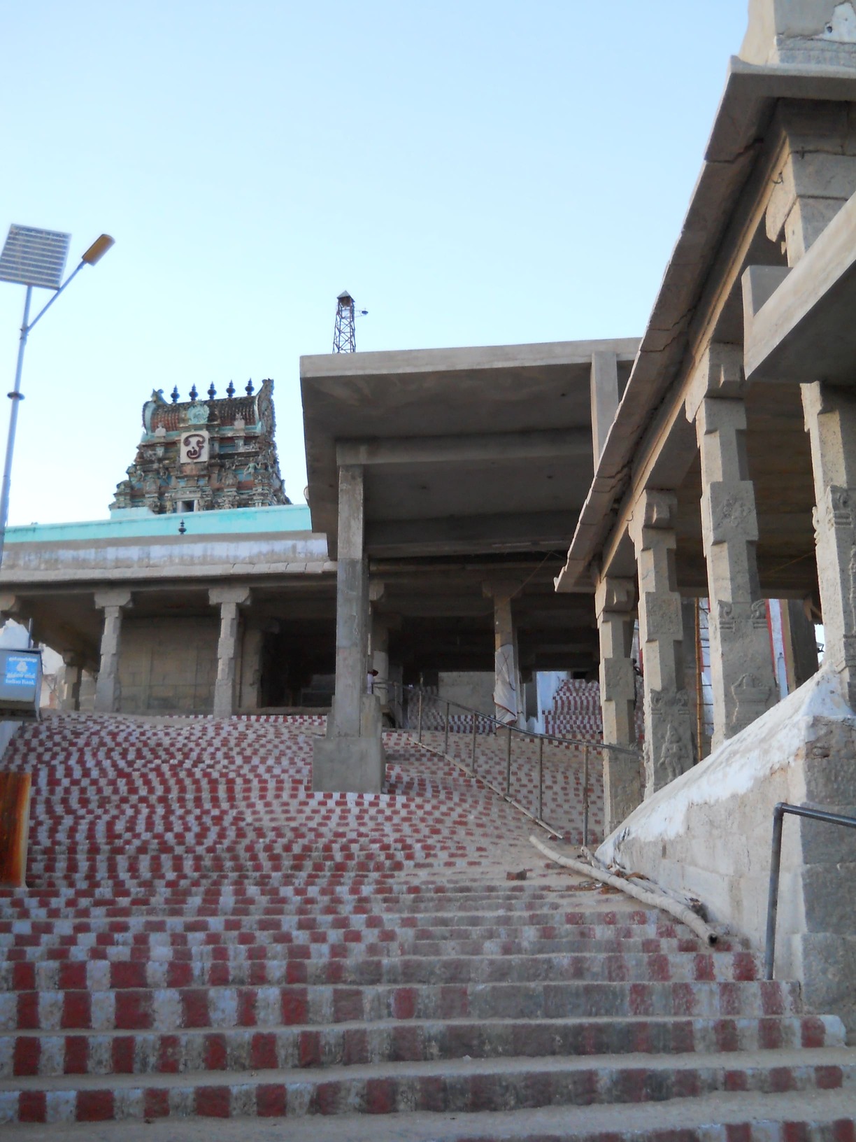 Kundrakkudi Murugan Temple near Karaikudi
